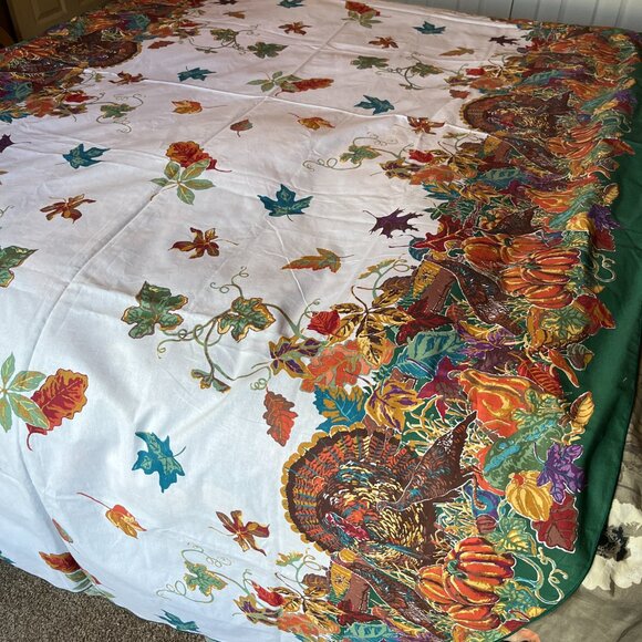 Vintage Thanksgiving Harvest Tablecloth 102 x 60 inches - Picture 3 of 4